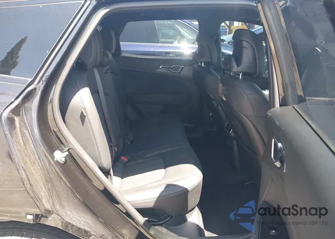 2025 Kia Sportage Plug-In Hybrid X-Line из США, поврежденный, VIN KNDPYDDH6S7215973